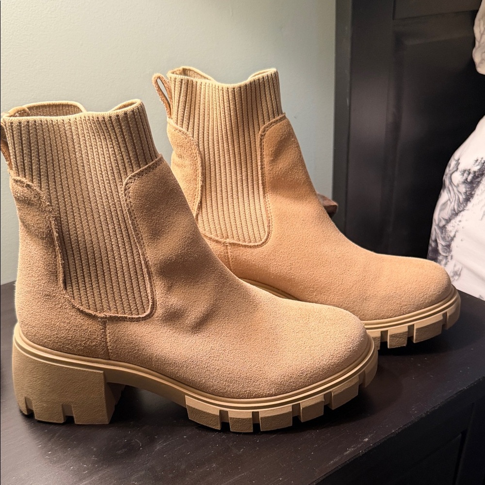 Steve Madden Tan Ankle Booties